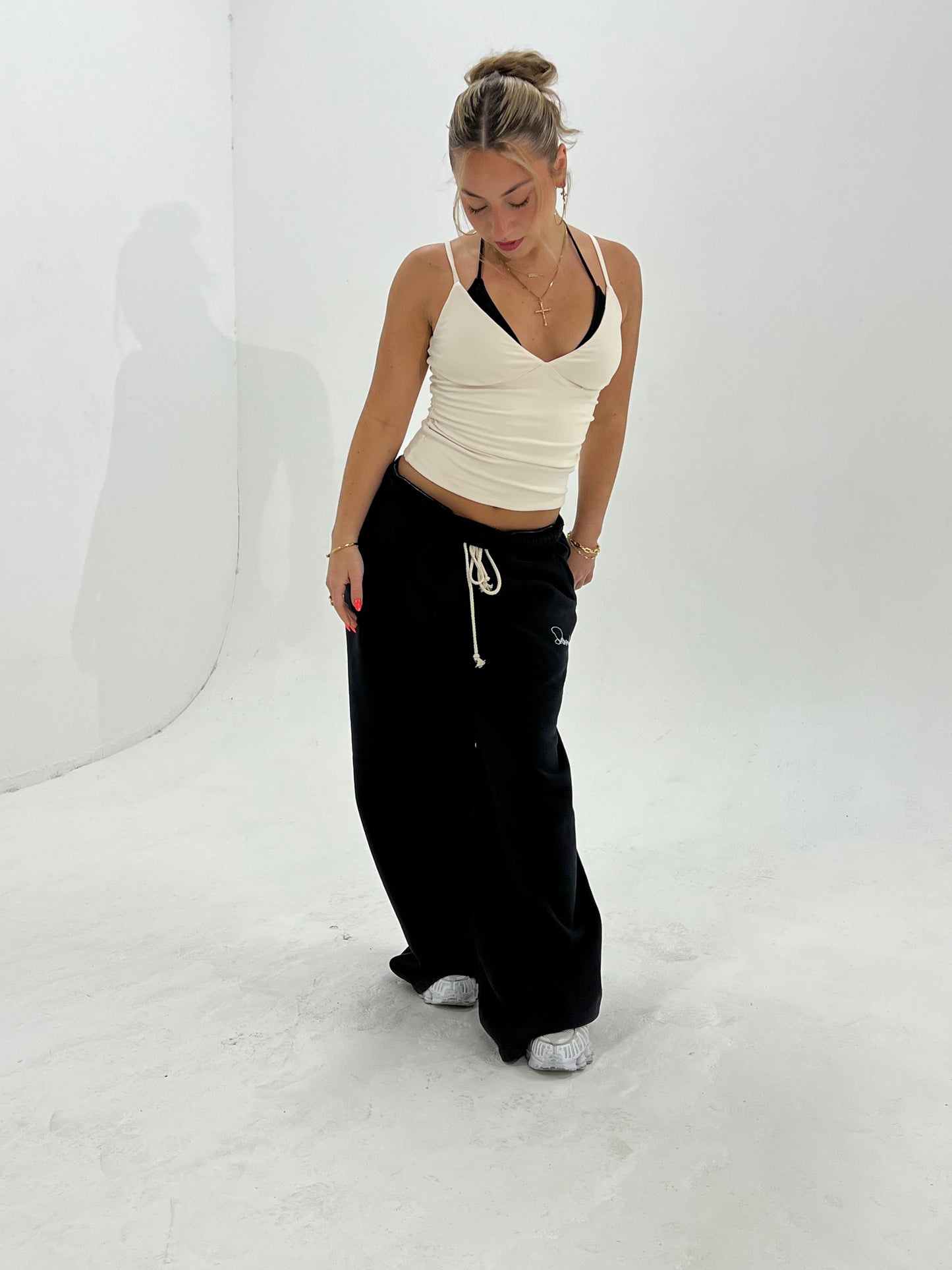 Basics Sweatpants(Washed Black)